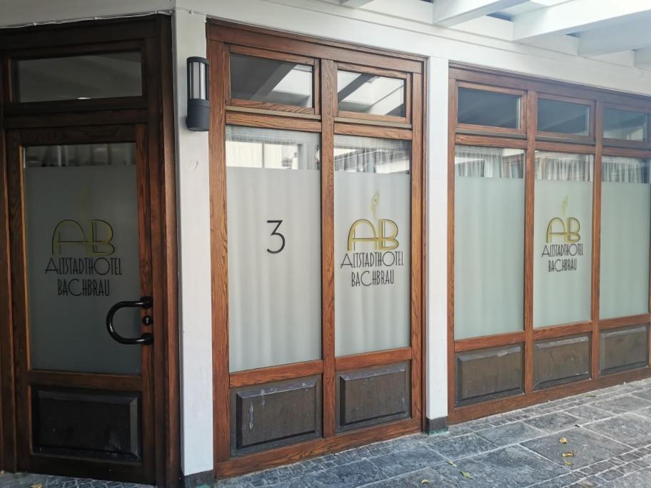 Altstadthotel Bachbraeu Weilheim in Oberbayern Exterior foto